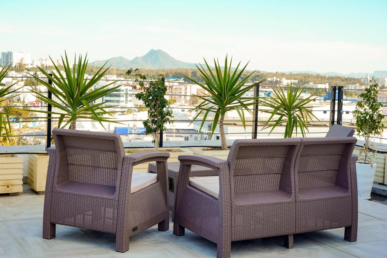 Hotel Lescure Business And Spa Megrine ภายนอก รูปภาพ
