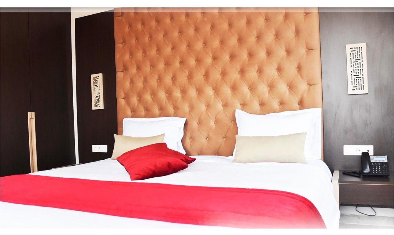 Hotel Lescure Business And Spa Megrine ภายนอก รูปภาพ